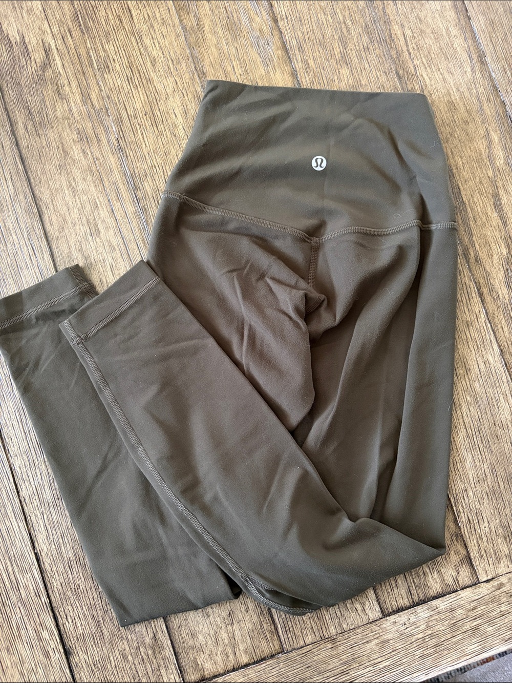 lululemon athletica Olive Green Align High-Rise leggings 25”